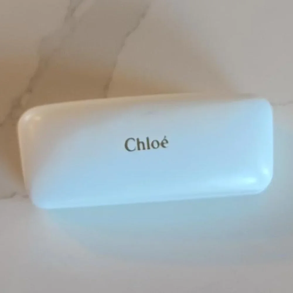 CHLOE Eyeglass Case Clam Shell Faux Leather White with Light Yellow Interior
